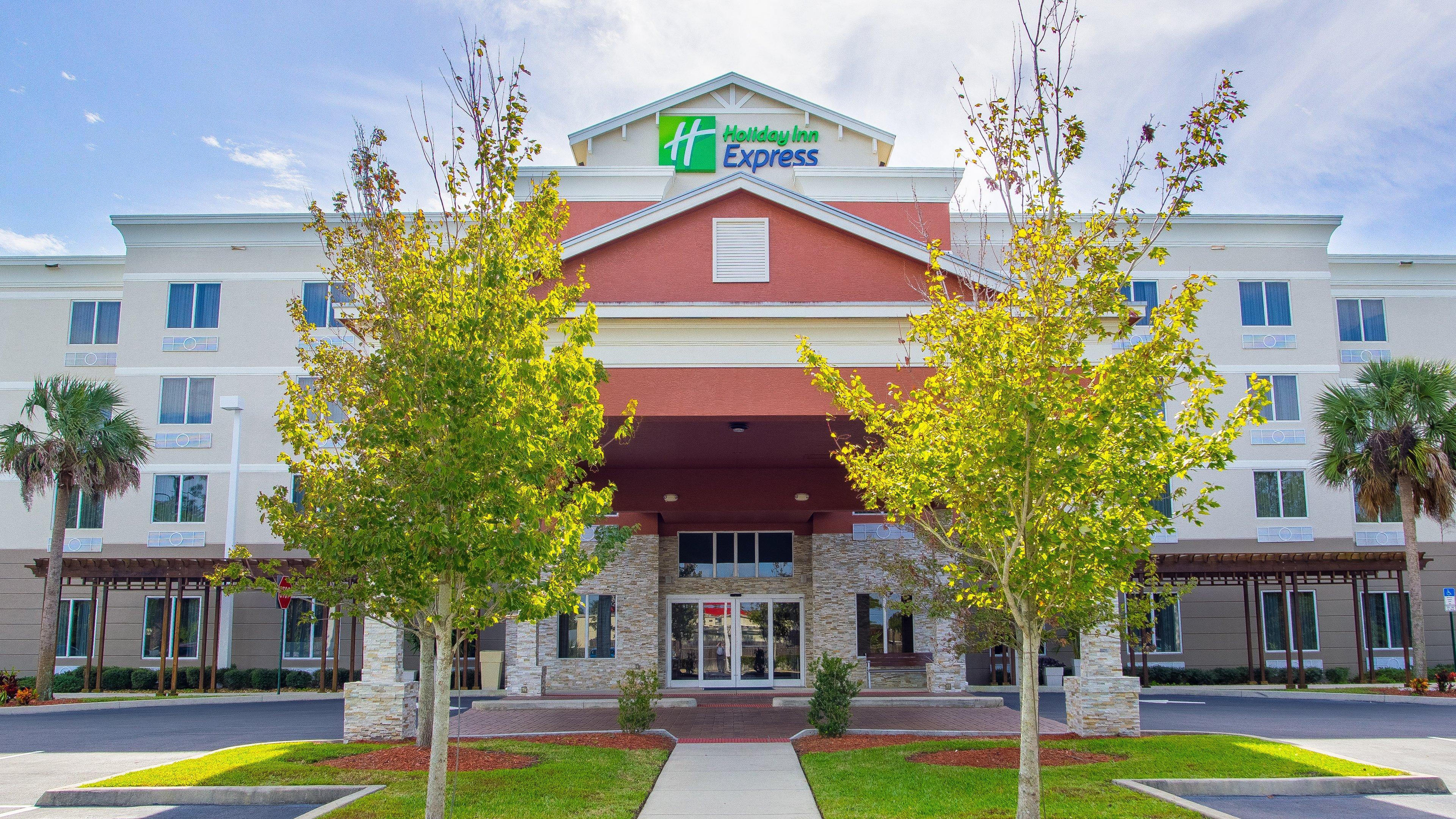 Holiday Inn Express Hotel & Suites Palm Bay By Ihg Exterior foto