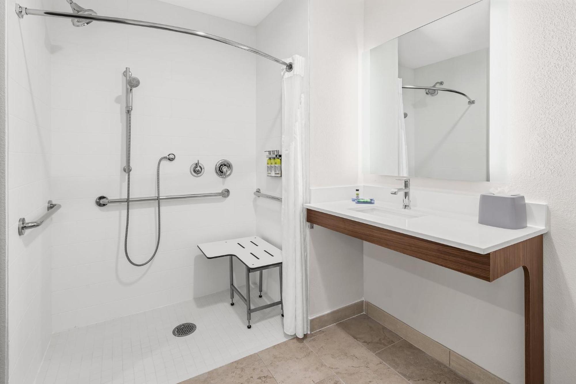 Holiday Inn Express Hotel & Suites Palm Bay By Ihg Exterior foto