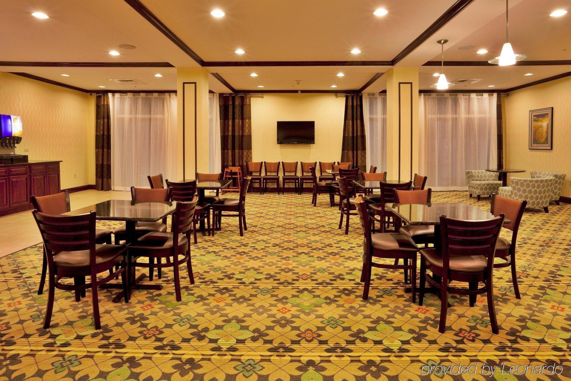 Holiday Inn Express Hotel & Suites Palm Bay By Ihg Restaurant foto