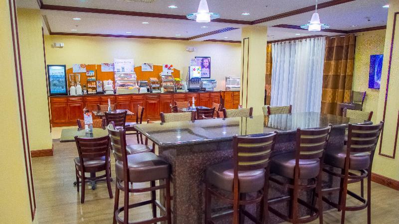 Holiday Inn Express Hotel & Suites Palm Bay By Ihg Exterior foto